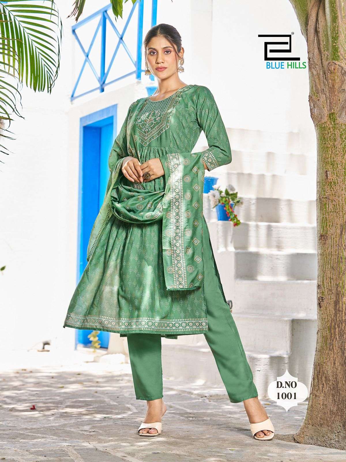 Women's Lime Green Kurta With Lace Work (3pcs set) - Label Shaurya Sanadhya  | Kurti designs party wear, Stylish dresses, Dress indian style