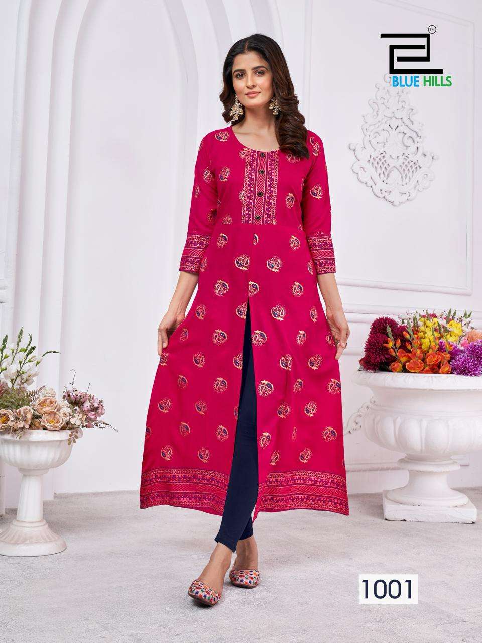 Cotton 3/4th Sleeve Middle Slit Type Kurti, Size: S, M & L at Rs 560 in  Jaipur